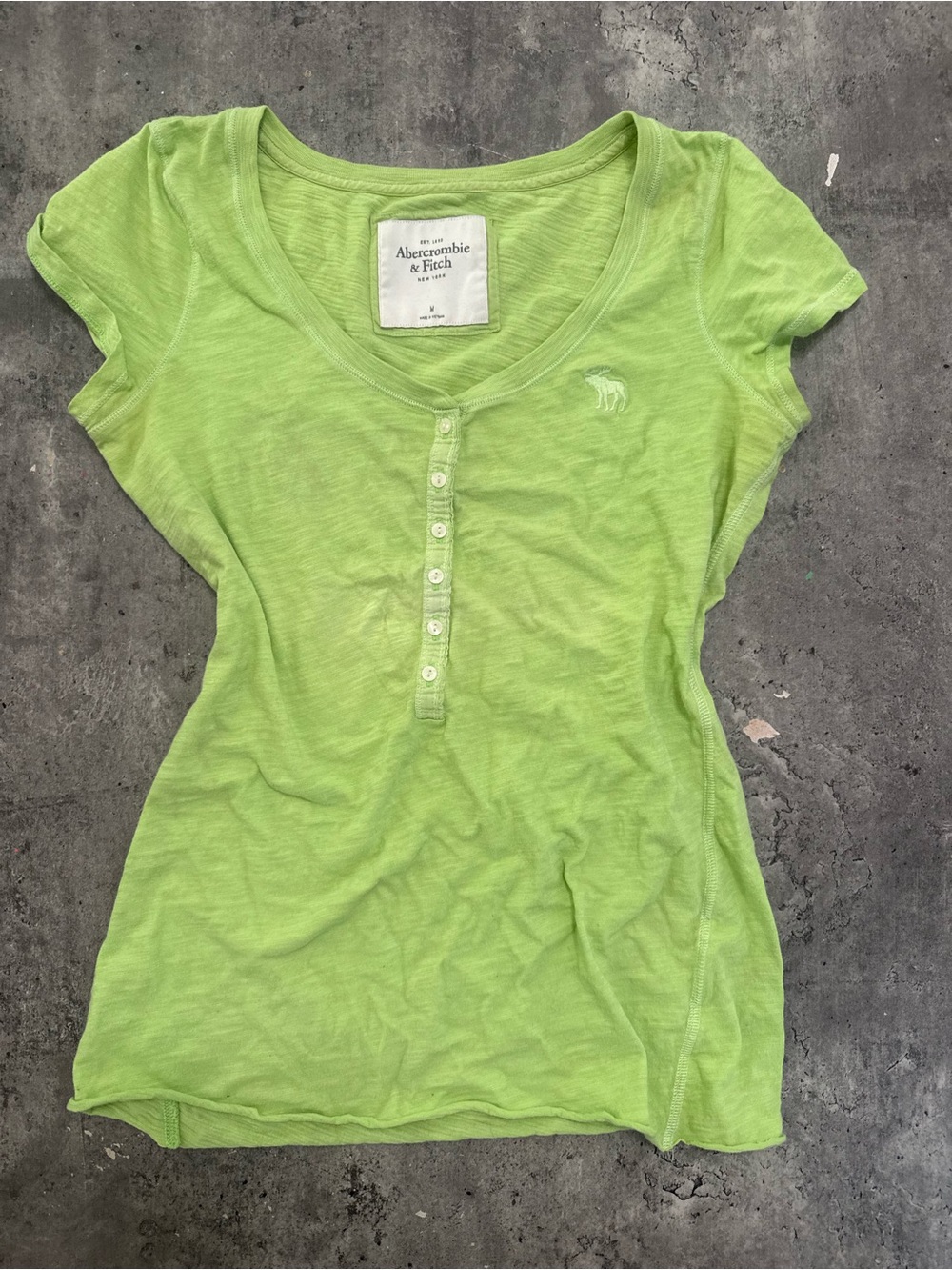 Vintage Y2K Abercrombie & Fitch Lime Green Henley Top M Moose Logo 2000s